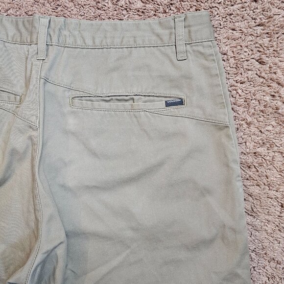 Volcom Chino Shorts Mens 34 Act 36 Tan Stretch Modern Fit Casual Skater Outdoors - Picture 10 of 11